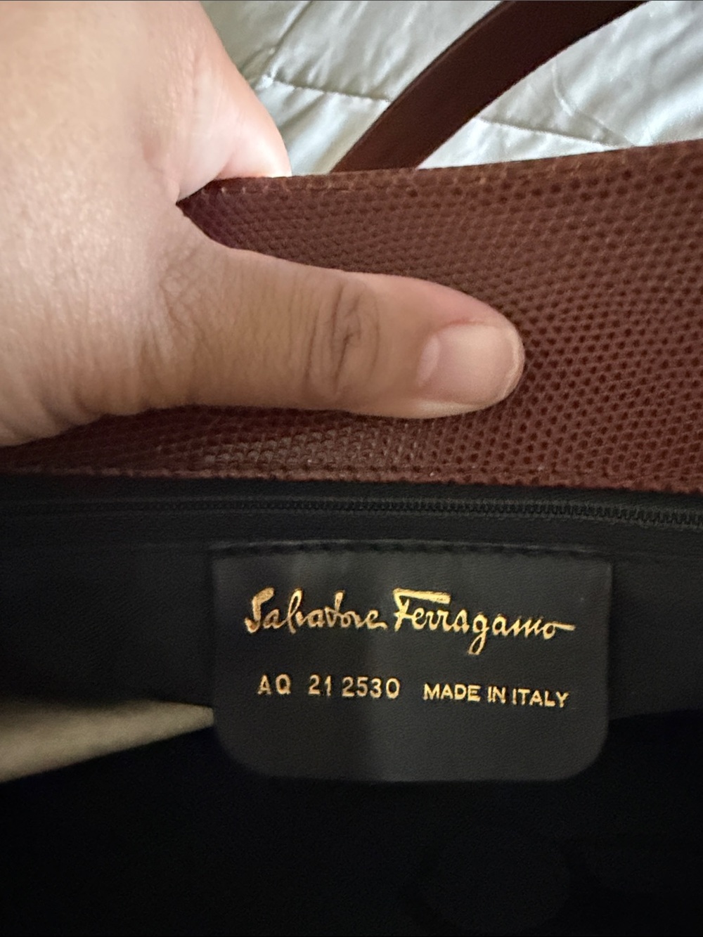 Salvatore Ferragamo Brown Shoulder Bag - Picture 10 of 11